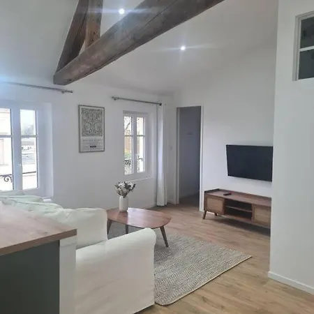 Appartement Victoire Emeraude 301 De *